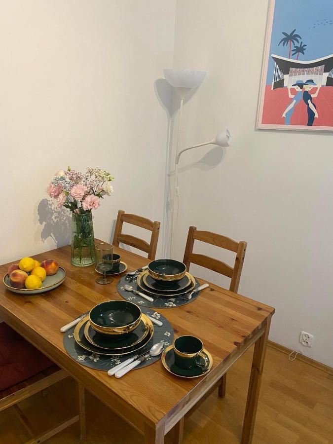 Na Wspolnej Apartament Варшава Екстер'єр фото